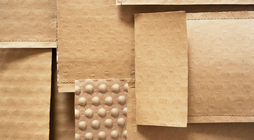 PapairProducts, the sustainable packaging alternative made of paper.